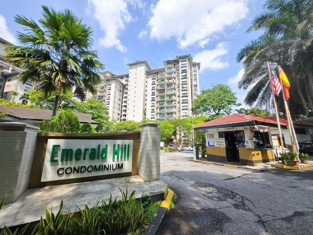 LEVEL 1 Condominium Emerald Hill Bukit Indah Ampang