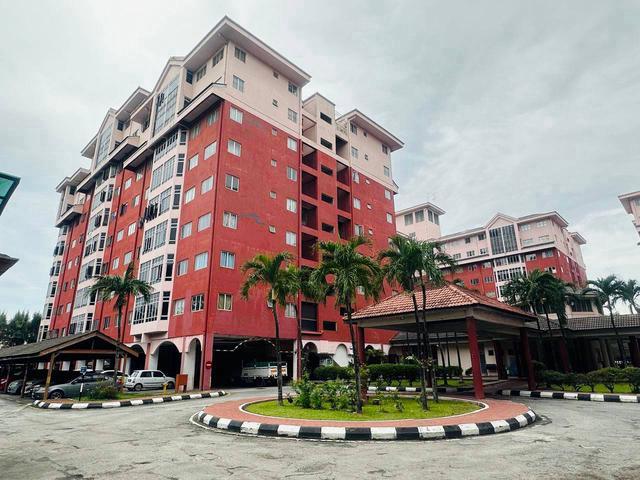 Level 1 dan Freehold di Permai Villa Apartment Puchong