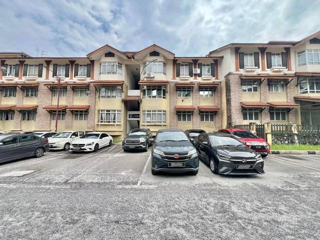 LEVEL 1 FULLY FURNISHED DRimba Resort Apartment Sek 11 Kota Damansara