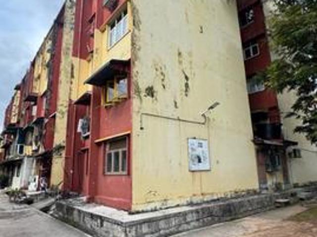 LEVEL 1 Flat PKNS Seksyen 19 Shah Alam