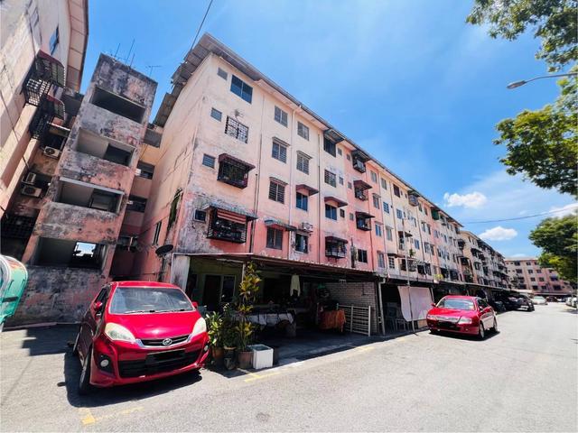 LEVEL 1 Flat Puchong Permai Puchong