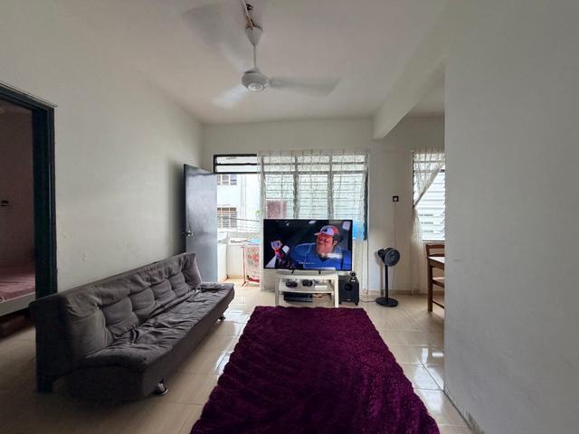 Level 1 Hot Area Flat Camar Taman Perling 15min CIQ 25min Tuas