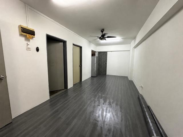LEVEL 1 Low Cost Flat Pelangi Damansara Block A