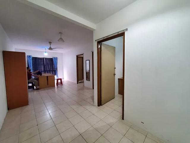 Level 1 Pusat Komersial Seksyen 7 Shah Alam