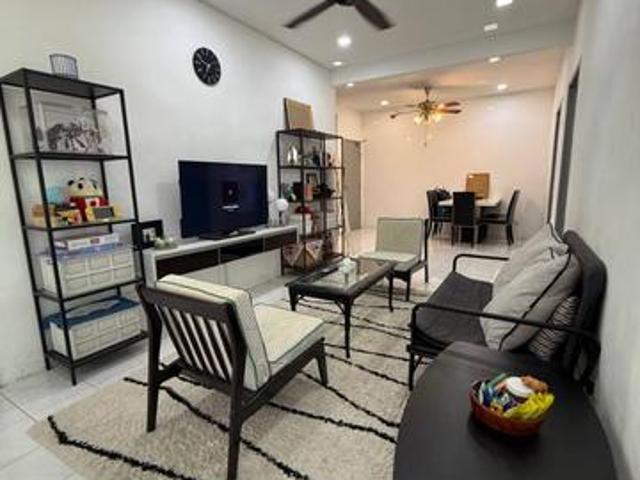 Level 1 Putra Indah Apartment