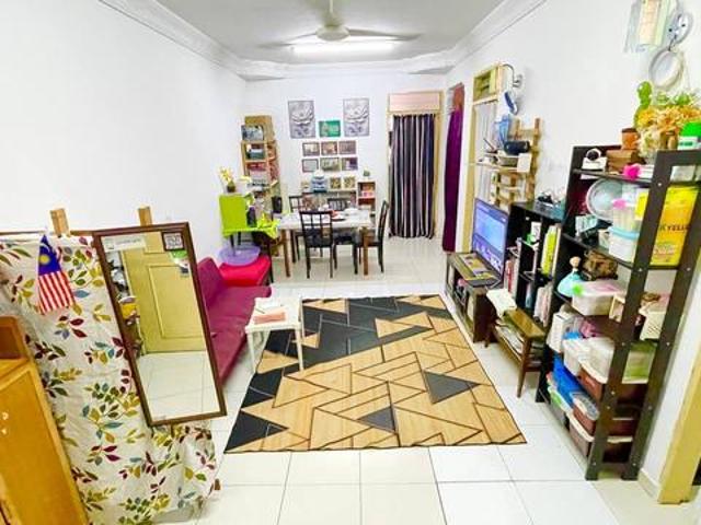 LEVEL 1 PARTLY FURNISHED Mentari Court Apartment Sunway Petaling Jaya