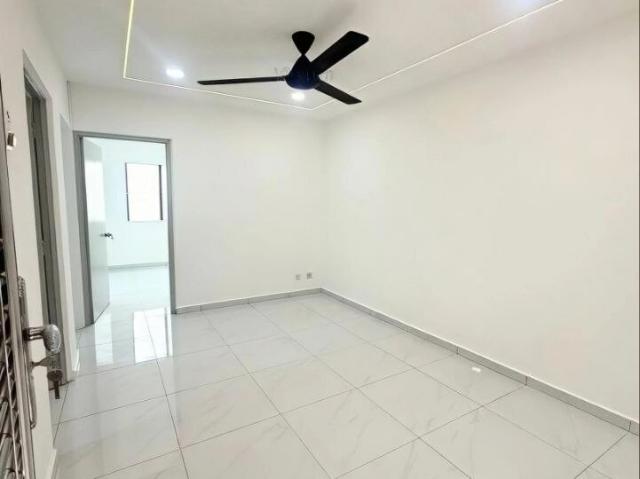 Level 1 Renovated Low Cost Flat, Taman Cempaka JB | 2 Beds 2 Baths | All Races Eligible