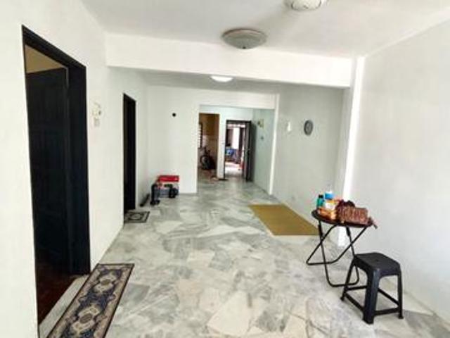 Level 2 Apartment To Sell