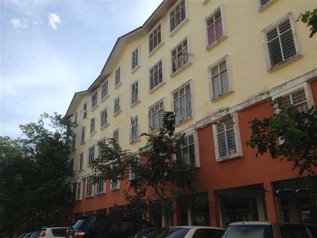 LEVEL 2 Flat Ramin Taman Leisure Gelang Patah 3 Bedroom FULL LOAN