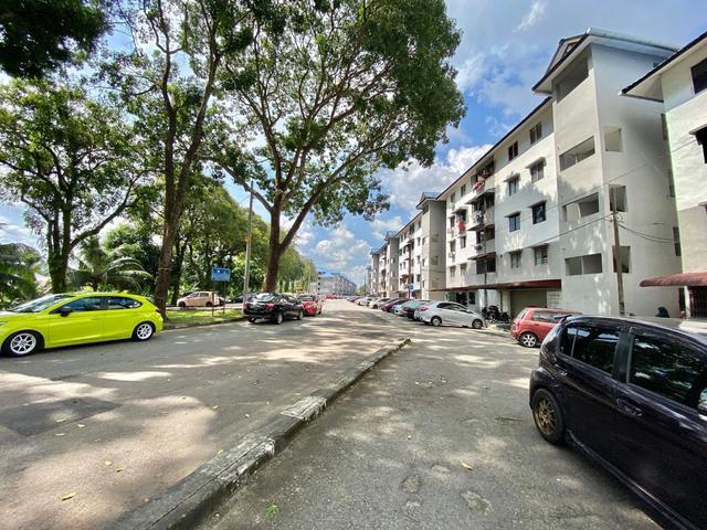Level 2 Investment Unit Flat Tampoi Utama Johor Bahru For Sale
