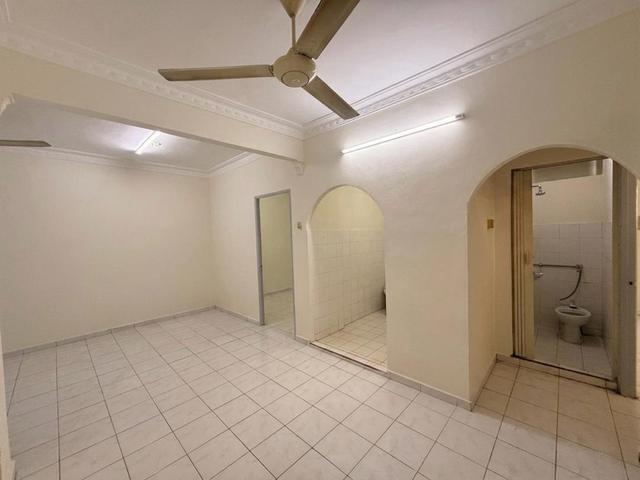 Level 2 Low Cost Palma Apartment Rawang For Sale