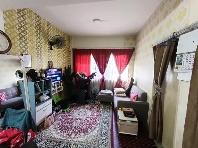 Level 2 Strata Ready Good for inves Flat Jati Sri Kembangan