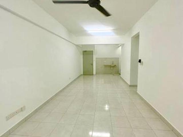 LEVEL 2 The Residence 1 Tiara South Semenyih Selangor FREEHOLD