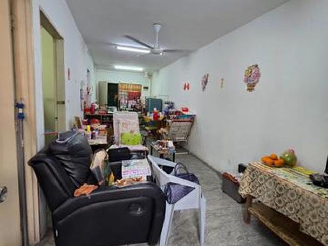 LEVEL 2Flat Tasek 64 Masai for Sale