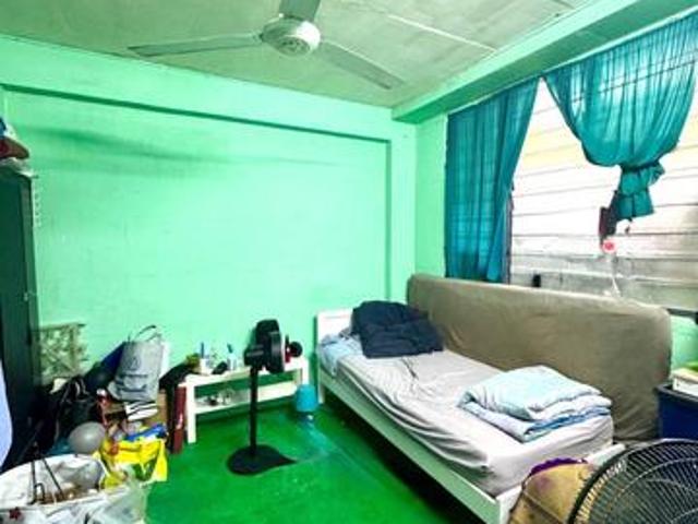 Level G sebelah Masjid di Flat Seksyen 1 Wangsa Maju Kuala Lumpur