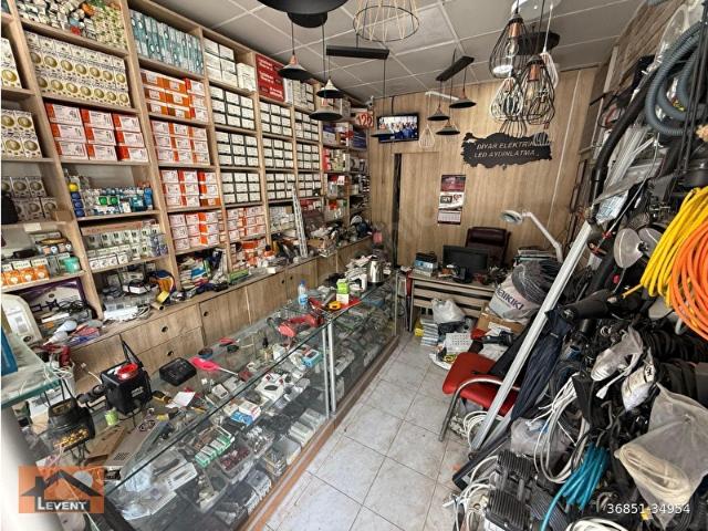 LEVENT'TEN DİKMEN CADDESİ ÜZERİ 25 M2 ÖNÜ AÇIK MERKEZİ KONUMDA DÜKKAN