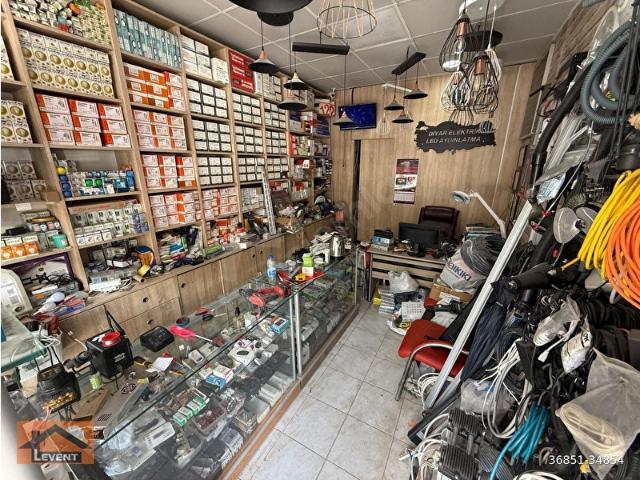 LEVENT'TEN DİKMEN CADDESİ ÜZERİ 25 M2 ÖNÜ AÇIK MERKEZİ KONUMDA DÜKKAN