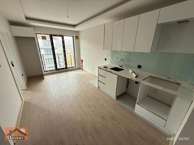 LEVENT'TEN HİLAL MAH. AMERİKAN MUTFAKLI SIFIR BİNADA 2+1DUBLEKS 65 M2 ASANSÖRLÜ AÇIK OTOPARKLI