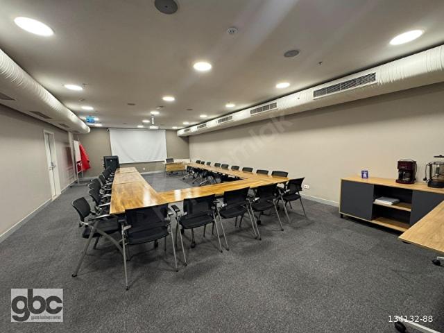 GBC'DEN LEVENT'TE 30 KİŞİLİK TOPLANTI ODASI