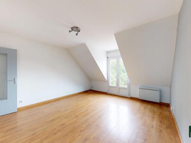 Lèves Location Appartement 28