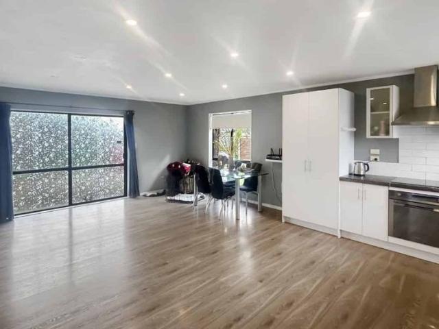 LEVIN 3 BEDROOMS