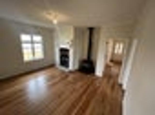Levin, 3 bedrooms, $450 pw