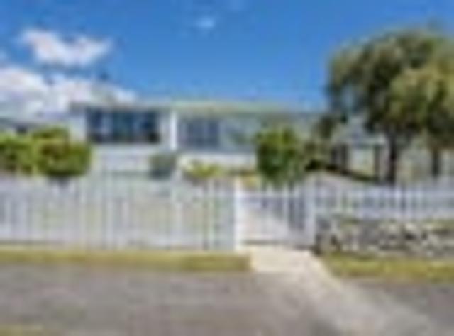 Levin, 3 bedrooms, $590 pw