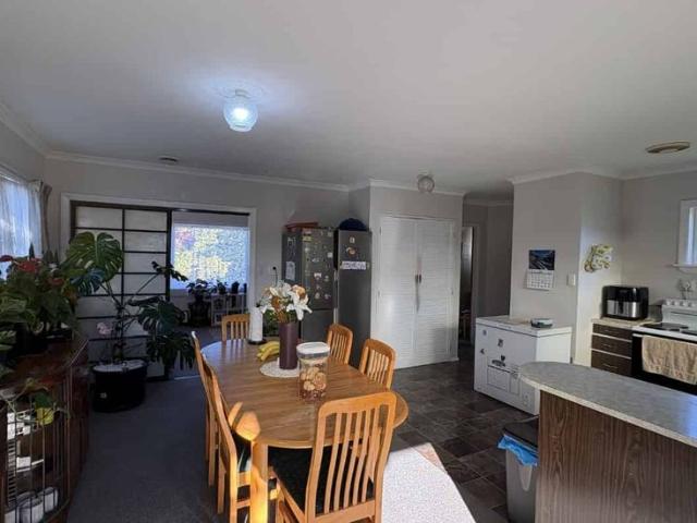 LEVIN 3 BEDROOMS
