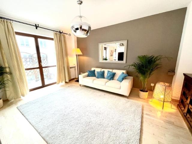 Lewicka 64 m², Warszawa
