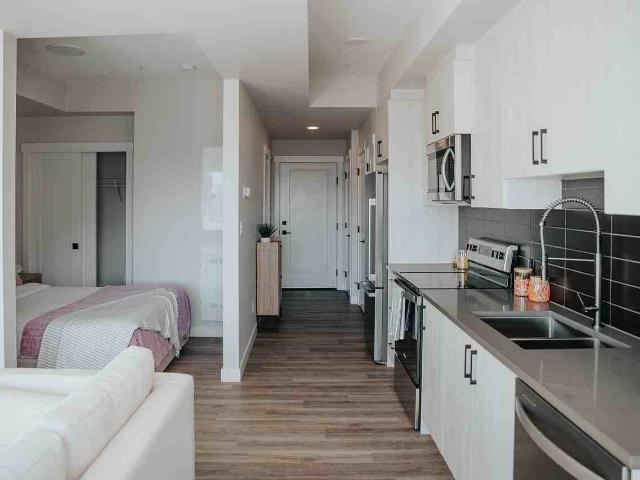 Lewis Block at Stadium Yards 1 Bedroom Apartment for Rent at 8450 106a Ave Nw, Edmonton, AB T5H 0S4 Boyle Street