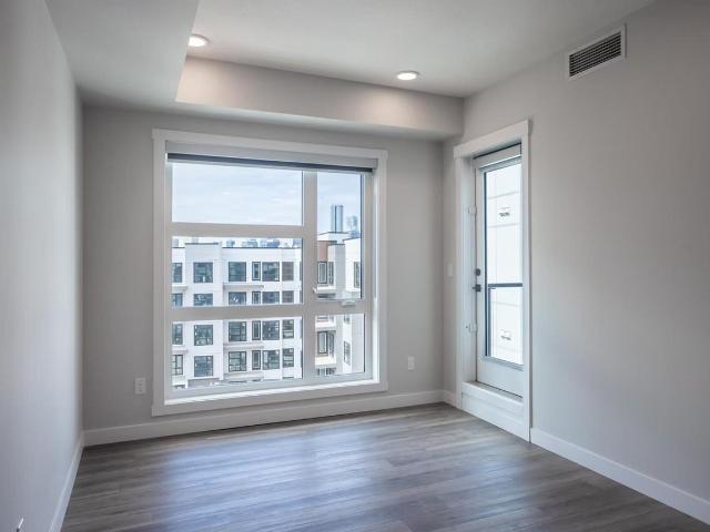 Lewis Block at Stadium Yards 2 Bedroom Apartment for Rent at 8450 106a Ave Nw, Edmonton, AB T5H 0S4 Boyle Street