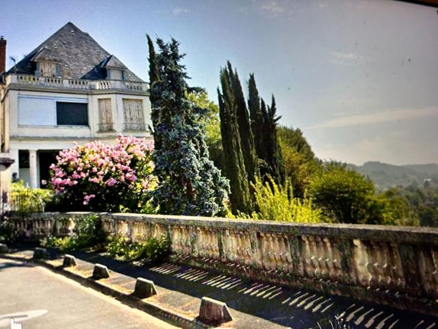 L'Exceptionnel à Périgueux: Le Charme de l'Ancien avec Vue Imprenable