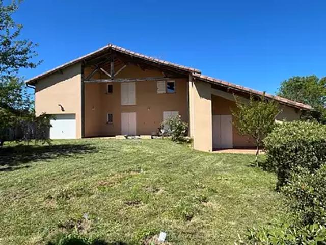 Lézat sur Lèze 09210 Achat / Vente immeuble