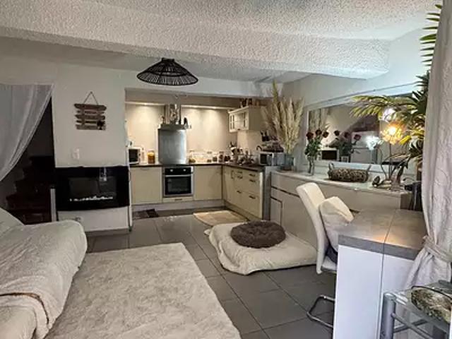 Lézignan Corbières 11200 Achat / Vente maison 2 pièces t2 au dernier étage