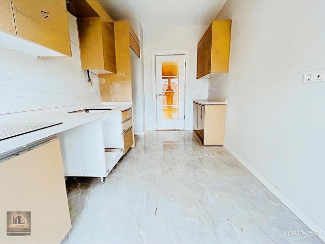 LF İMAJ BOSTANCI ŞENESENEVLERDE SIFIR BİNA 3+1 BALKONLU BOŞ LÜX