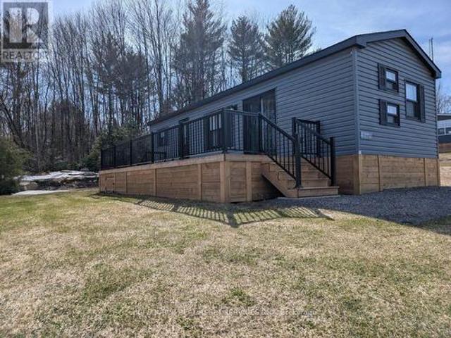 Lkr036 1 Bonnie Lake Camp Road, Bracebridge, ON, P1L 1W9 house for sale | Listing ID X12129 | Royal LePage