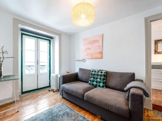 LHA1970 T2 no Bairro Alto, para arrendamento média/curta duração a partir de 1 Julho | 26083787411