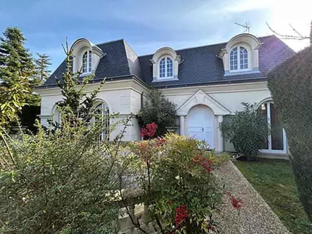 L'Haÿ les Roses 94240 Achat / Vente maison 7 pièces t7 piscine parking