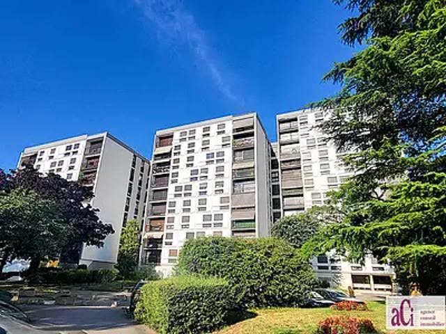 L'Haÿ les Roses 94240 Location appartement 3 pièces t3 cave