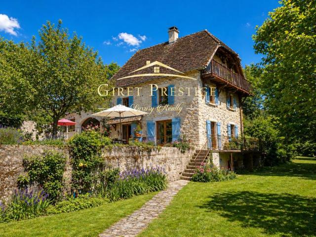 LHUIS maison de charme 249m2 sur terrain de 3340m2