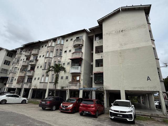 Lima Kedai Flat Gelang Patah Level 3 3 Bilik Fully Reno Full Loan