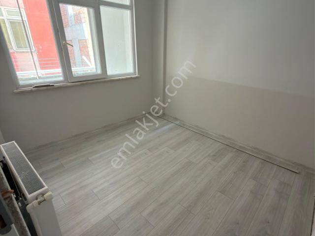 Liman Mahallesinde İci Full Yapılı Satılık Daire