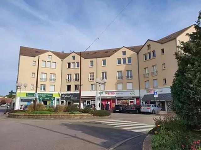Limay 78520 Achat / Vente appartement 2 pièces t2 au dernier étage parking