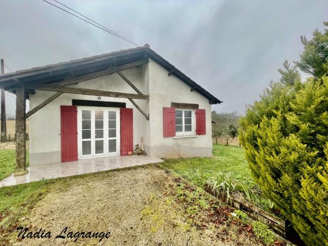 Limeyrat Location Maison 24