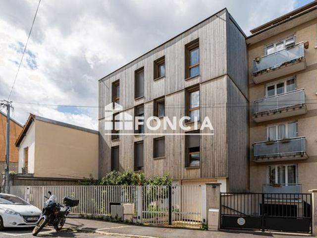 Limite vincennes – appartement 3 pièces – résidence récente – 2 chambres – excellent état – exclusivité