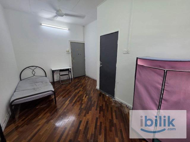 LIMITED OFFER Room Rent in Bandar Puchong Jaya Easy Access IOI Mall / LRT Station Puchong,Selangor