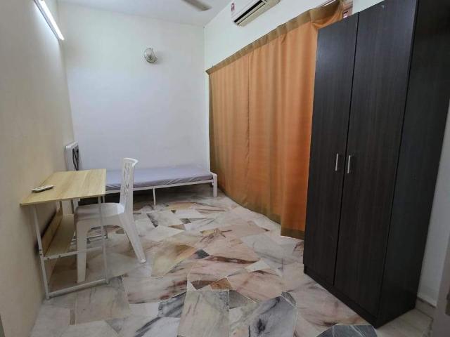 LIMITED OFFER Room Rent in Bandar Puchong Jaya Easy Access IOI Mall / LRT Station