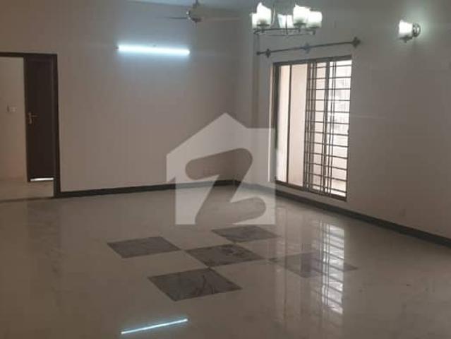 Limited Offer 3050 Sq. Ft Flat, Move Fast!