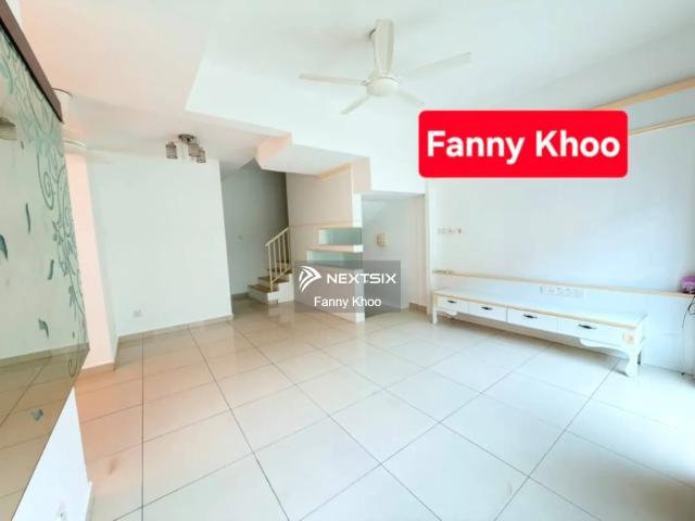 Limited dual frontage ground floor shop