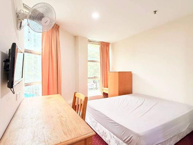 LIMITED PUCHONG ROOM RENT NEAR LRT & Walking Distance TO IOI MALL‼️‼️